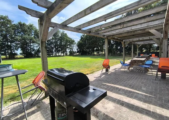 Сasa de vacaciones De Maplerik Oirlo