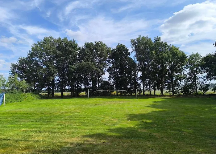 Сasa de vacaciones De Maplerik *